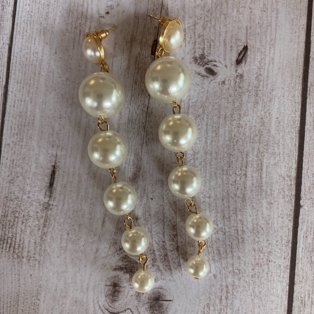 Pearl Drop Earrings - Picture 4 of 5
